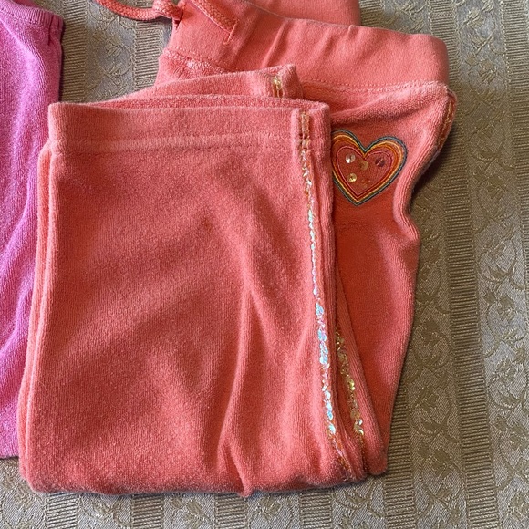 Pink and turquoise rainbow heart tanks and pants bundle - Picture 8 of 9